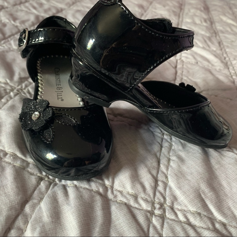 Kids heels